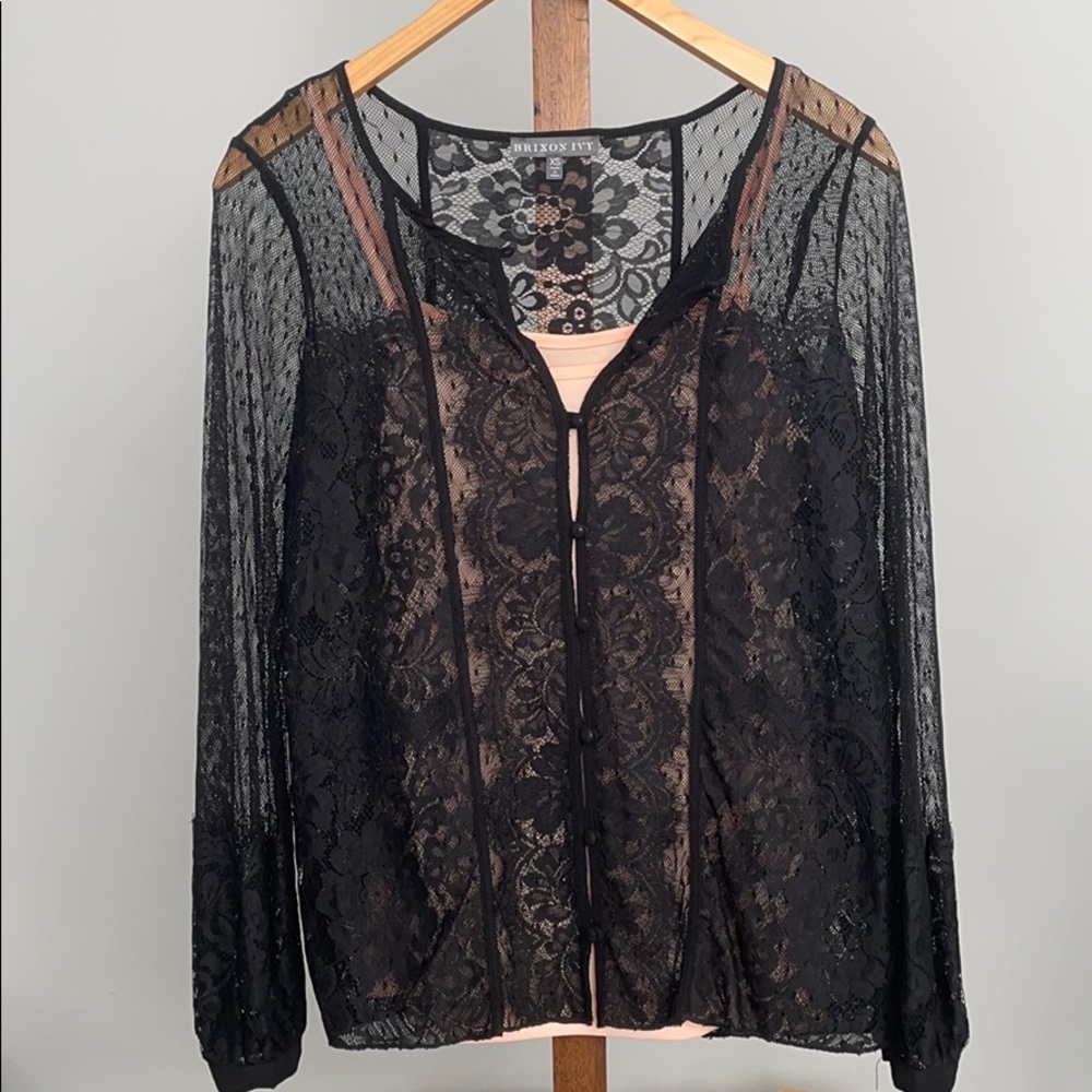 Brixon Ivy (Stitch Fix) black lacy blouse